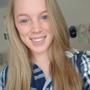 Meet your Posher, Maegan